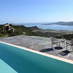 Deluxe In Amaca Angolo Di Paradiso Con Piscina Riscaldata E Sauna A Raggi Infrarossi بيت ضيافة أرتْساكينا