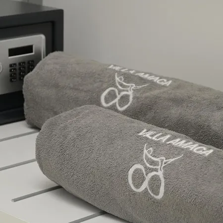 ゲストハウス Stanza In Amaca Angolo Di Paradiso Piscina Riscaldata E Sauna Raggi Infrarossi 4*