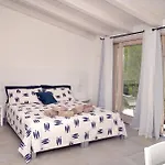 Konukevi Deluxe In Amaca Angolo Di Paradiso Con Piscina Riscaldata E Sauna A Raggi Infrarossi Arzachena
