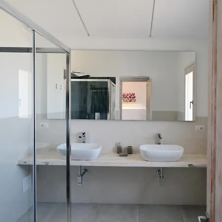 Gæstehus Deluxe In Amaca Angolo Di Paradiso Con Piscina Riscaldata E Sauna A Raggi Infrarossi Arzachena