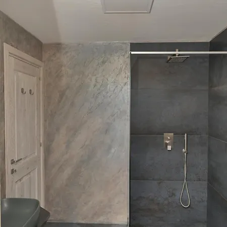 Deluxe In Amaca Angolo Di Paradiso Con Piscina Riscaldata E Sauna A Raggi Infrarossi Penzion 4*