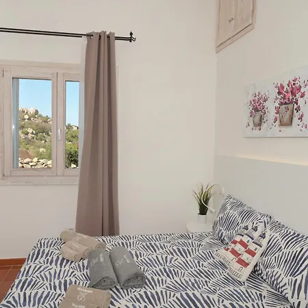 Deluxe In Amaca Angolo Di Paradiso Con Piscina Riscaldata E Sauna A Raggi Infrarossi 4* Arzachena