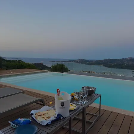 Deluxe In Amaca Angolo Di Paradiso Con Piscina Riscaldata E Sauna A Raggi Infrarossi Arzachena
