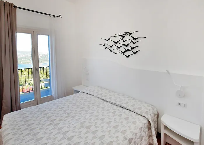Casa de hóspedes Stanza In Amaca Angolo Di Paradiso Piscina Riscaldata E Sauna Raggi Infrarossi Arzachena