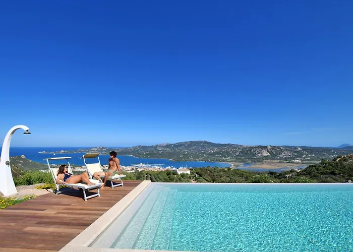 Casa de hóspedes Stanza In Amaca Angolo Di Paradiso Piscina Riscaldata E Sauna Raggi Infrarossi Arzachena