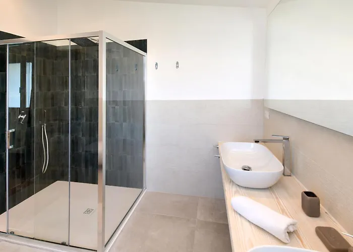 Stanza In Amaca Angolo Di Paradiso Piscina Riscaldata E Sauna Raggi Infrarossi Casa de hóspedes 4*